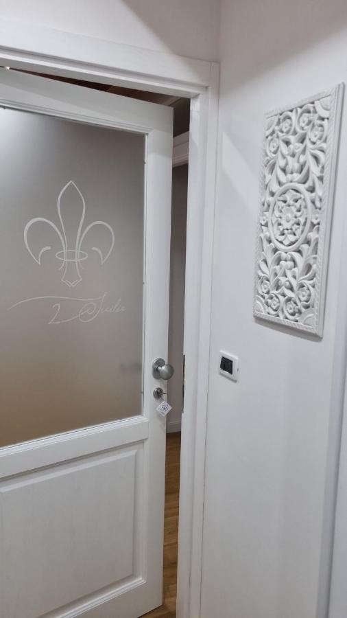 2 Sicilie Rooms And Suite In Centro Палермо Екстериор снимка